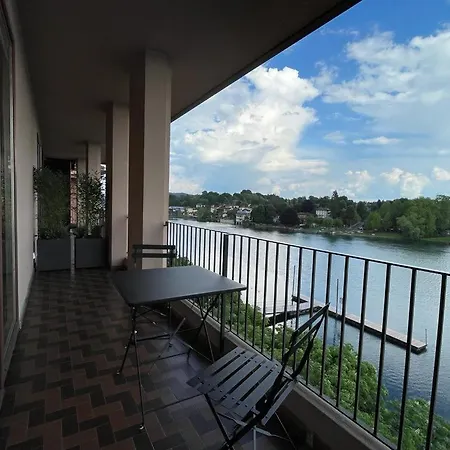 Apartment White 1 - Center River View *
