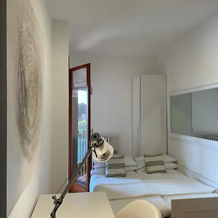 White 1 - Center River View Apartment Sesto Calende