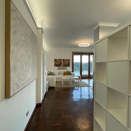White 1 - Center River View Apartment Sesto Calende
